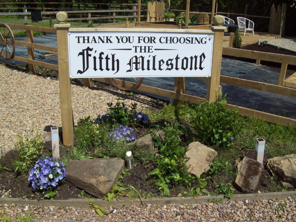 Fifth Milestone Cottage Dunnington Exterior photo